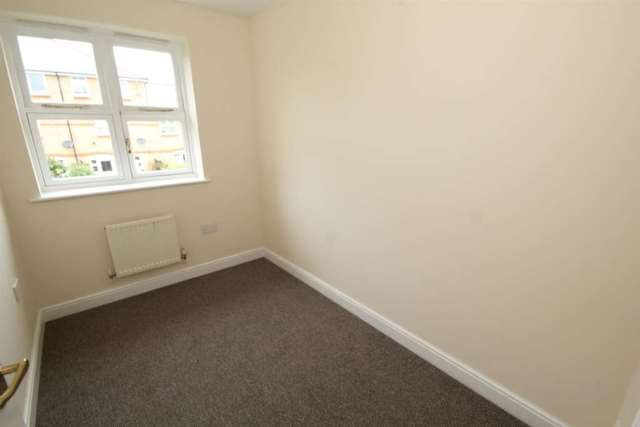  Image of 3 bedroom Detached house to rent in Mulready Walk Hemel Hempstead HP3 at Mulready Walk Apsley Hemel Hempstead, HP3 9FS