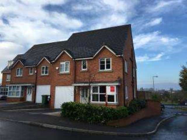  Image of 5 bedroom Detached house for sale in Nightingale Close Stockport SK2 at Offerton Stockport Offerton, SK2 5BY