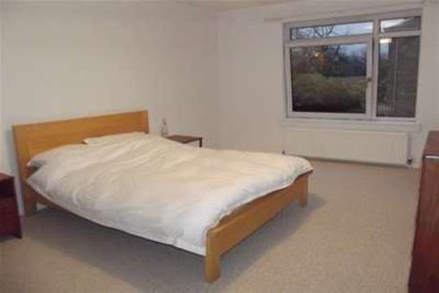  Image of 2 bedroom Flat to rent in Nithsdale Road Glasgow G41 at Glasgow, G41 5LS
