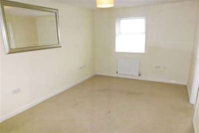  Image of 3 bedroom Detached house to rent in Claydon Road Swindon SN25 at Swindon, SN25 2ED