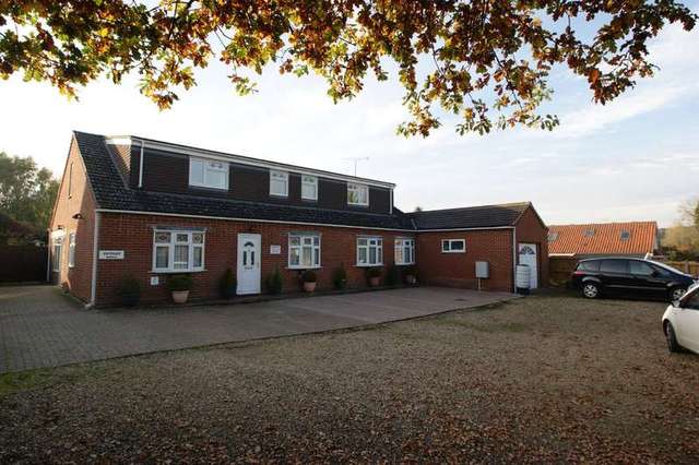  Image of 8 bedroom Detached house for sale in Norwich Road New Costessey Norwich NR5 at Norwich Bowthorpe, NR5 0LE