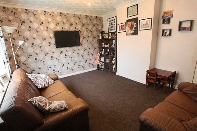  Image of 3 bedroom Terraced house for sale in Oakcliffe Road Rochdale OL12 at Oakcliffe Road Wardle Rochdale, OL12 9AL