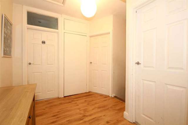  Image of 2 bedroom Maisonette for sale in Old Dean Bovingdon Hemel Hempstead HP3 at Old Dean  Hemel Hempstead, HP3 0EX