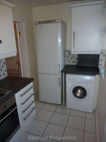 Image of 2 bedroom Apartment to rent in Old Lansdowne Road Didsbury Manchester M20 at Old Lansdowne Road West Didsbury Manchester, M20 2PB