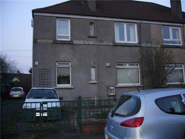  Image of 2 bedroom Flat to rent in Park Avenue Beith KA15 at Beith North Ayrshire North Ayrshire, KA15 2AL