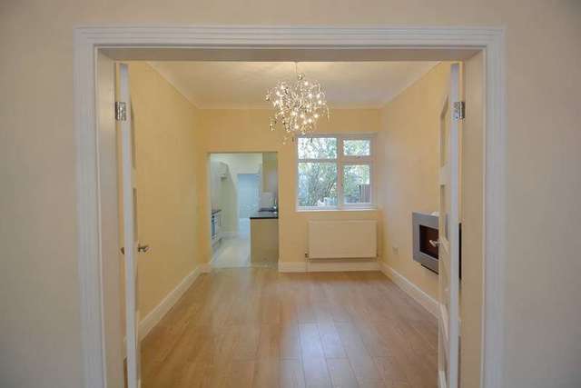  Image of 3 bedroom Terraced house for sale in Park Road Bearwood Smethwick B67 at Park Road  Bearwood, B67 5HX