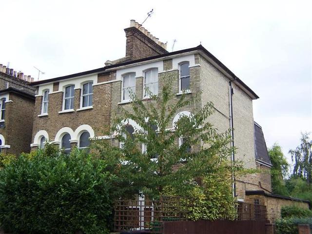  Image of 1 bedroom Property to rent in Park Road London N8 at Crouch End, N8 8JT