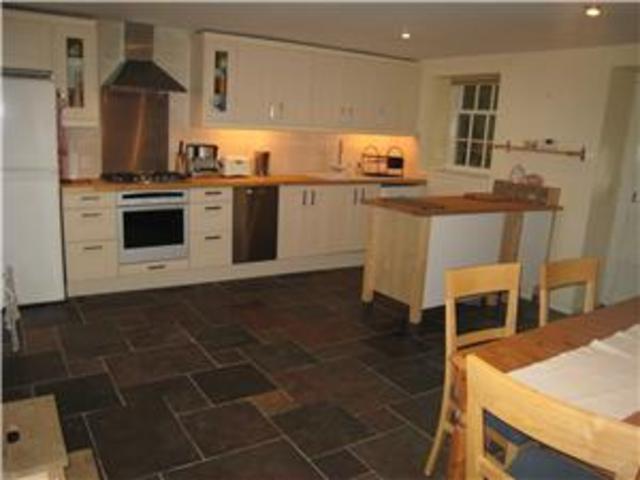  Image of 1 bedroom Mews to rent in Park Terrace East Lane Glasgow G3 at West End Glasgow Glasgow, G3 6HG