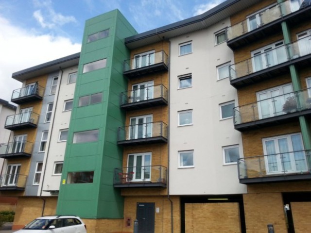  Image of 2 bedroom Apartment to rent in Parkhouse Court Hatfield AL10 at Parkhouse Court  Hatfield, AL10 9QZ