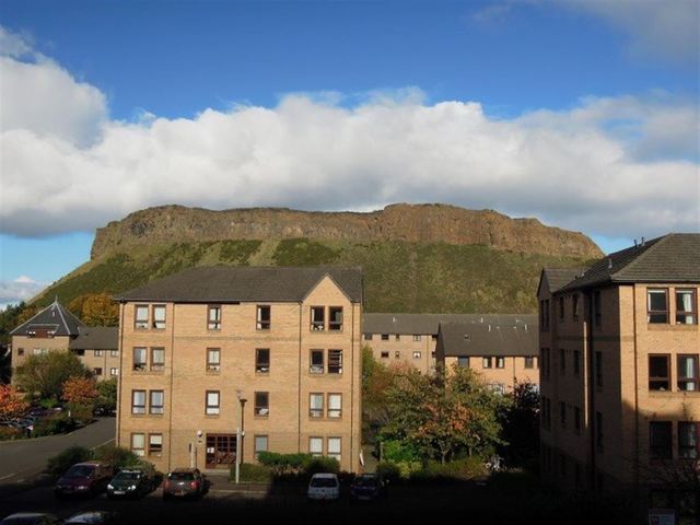  Image of 2 bedroom Flat to rent in Parkside Terrace Edinburgh EH16 at Newington Edinburgh Edinburgh, EH16 5XW