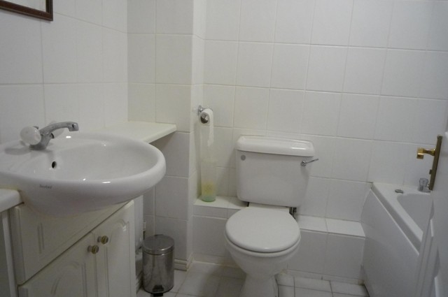  Image of 2 bedroom Flat to rent in Handel Road Southampton SO15 at 5 Handel Road  Southampton, SO15 2NY