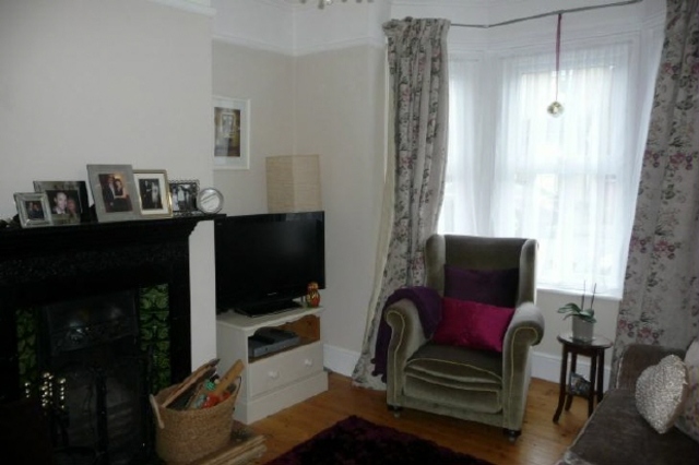  Image of 2 bedroom Detached house to rent in Percy Road Southampton SO16 at Shirley Southampton Not specified, SO16 4DS