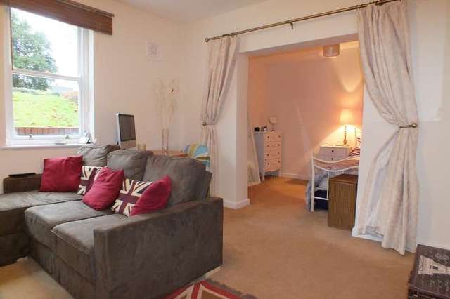  Image of 1 bedroom Ground Flat for sale in Pittville Circus Road Cheltenham GL52 at Pittville Circus Road Pittville Cheltenham, GL52 2PZ
