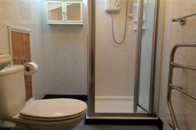  Image of 1 bedroom Flat to rent in Polsham Park Paignton TQ3 at Paignton, TQ3 2AD