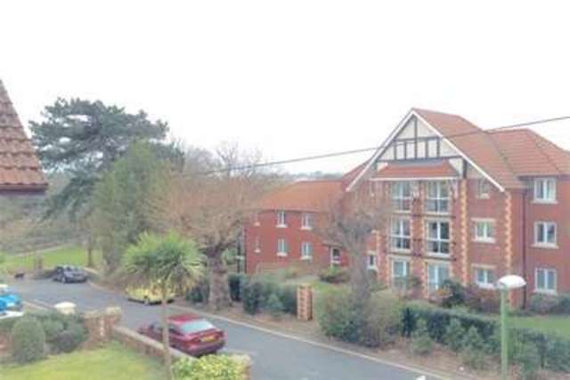  Image of 1 bedroom Flat to rent in Polsham Park Paignton TQ3 at Paignton, TQ3 2AD