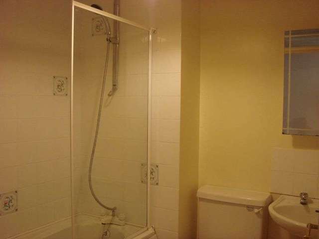  Image of Flat to rent in Pound Street Liskeard PL14 at Pound Street  Liskeard, PL14 3JS