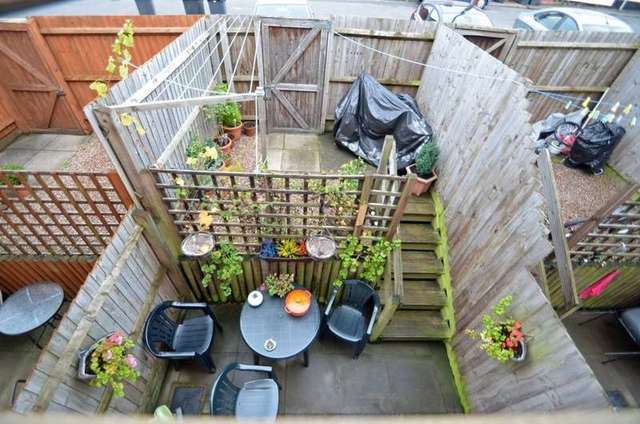  Image of 2 bedroom Terraced house for sale in Princes Street Rugby CV21 at Princes Street  Rugby, CV21 2LR