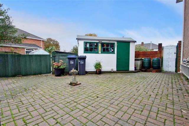  Image of 3 bedroom Semi-Detached house for sale in Princess Avenue Worthing BN13 at Durrington, BN13 1AT