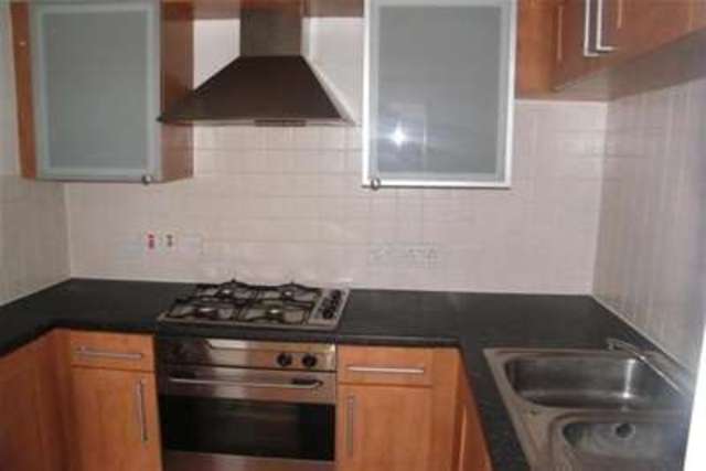  Image of 2 bedroom Flat to rent in Queen Elizabeth Gardens Glasgow G5 at Glasgow, G5 0UE