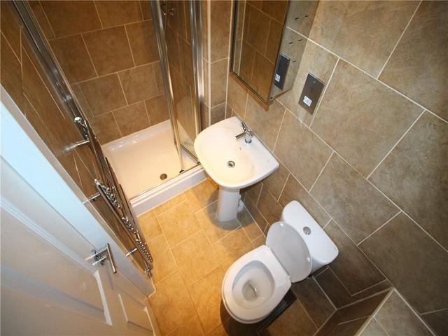  Image of 3 bedroom Flat to rent in Queens Gardens Aberdeen AB15 at City Centre Aberdeen Aberdeen, AB15 4YD