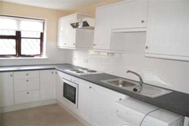  Image of 1 bedroom Flat to rent in Portman Drive Billericay CM12 at Billericay, CM12 0PE