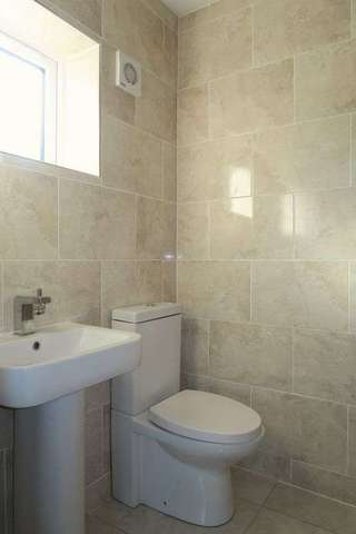  Image of 5 bedroom Detached house for sale in Rein Road Morley Leeds LS27 at Rein Road Morley Leeds, LS27 0JA