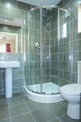  Image of 5 bedroom Detached house for sale in Rein Road Morley Leeds LS27 at Rein Road Morley Leeds, LS27 0JA