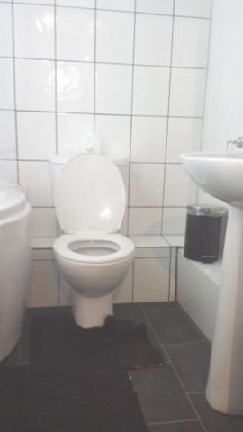  Image of 4 bedroom House Share to rent in Rookery Road Selly Oak Birmingham B29 at Selly Oak West Midlands Selly Oak, B29 7DQ