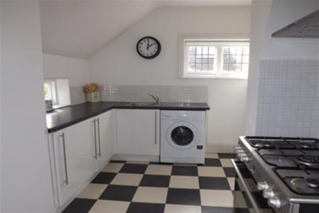  Image of 2 bedroom Detached house to rent in Rose Grove Keyworth Nottingham NG12 at Nottingham, NG12 5HE