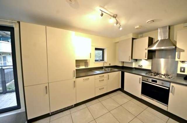  Image of 1 bedroom Apartment to rent in Pooles Park London N4 at Pooles Park  Islington, N4 3FD