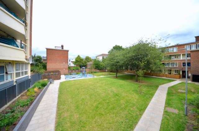  Image of 1 bedroom Apartment to rent in Pooles Park London N4 at Pooles Park  Islington, N4 3FD