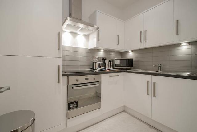  Image of 2 bedroom Apartment to rent in Hugh Street London SW1V at London, SW1V 1RR