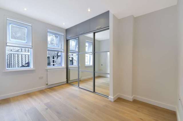  Image of 1 bedroom Apartment to rent in Rupert Street London W1D at Rupert Street Soho London, W1D 6DE