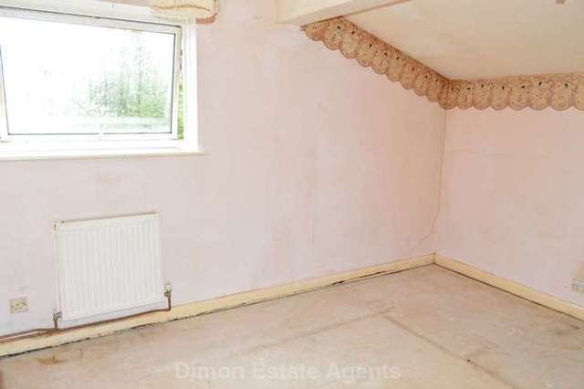  Image of 3 bedroom Semi-Detached house for sale in Salisbury Terrace Lee-on-the-Solent PO13 at Salisbury Terrace  Lee On The Solent, PO13 9DL