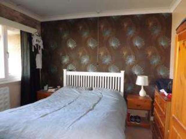  Image of 2 bedroom Flat for sale in Fairmead Close Sandown PO36 at Sandown Isle Of Wight Sandown, PO36 9HH