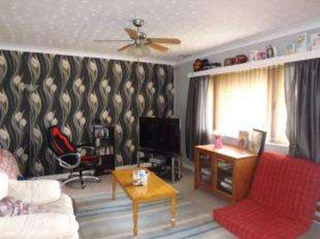  Image of 2 bedroom Flat for sale in Fairmead Close Sandown PO36 at Sandown Isle Of Wight Sandown, PO36 9HH