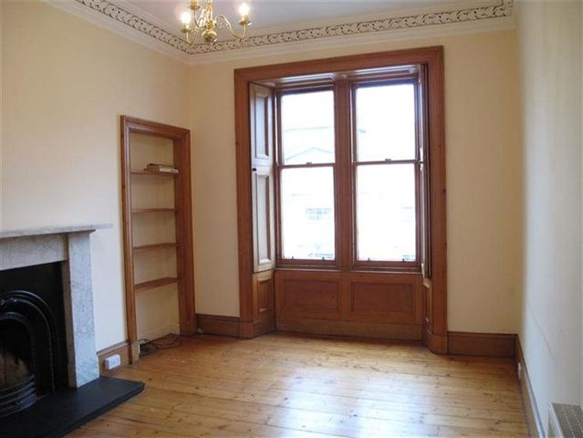  Image of 2 bedroom Flat to rent in Saxe Coburg Terrace Edinburgh EH3 at Stockbridge Edinburgh Edinburgh, EH3 5BU