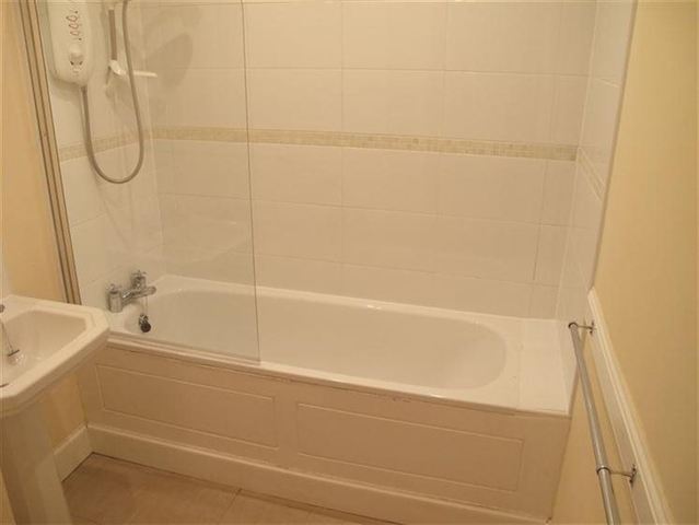  Image of 2 bedroom Flat to rent in Saxe Coburg Terrace Edinburgh EH3 at Stockbridge Edinburgh Edinburgh, EH3 5BU