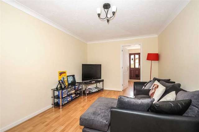  Image of 2 bedroom Semi-Detached house to rent in Saxon Drive Warfield Bracknell RG42 at Warfield Bracknell Newell Green, RG42 7UX