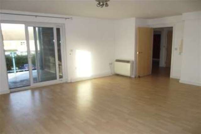  Image of 2 bedroom Flat to rent in Vyvyans Court Tuckingmill Camborne TR14 at Camborne, TR14 8PF