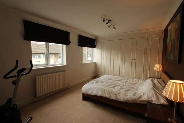  Image of 1 bedroom Flat to rent in Selhurst Road London SE25 at Selhurst Road  London, SE25 6LQ