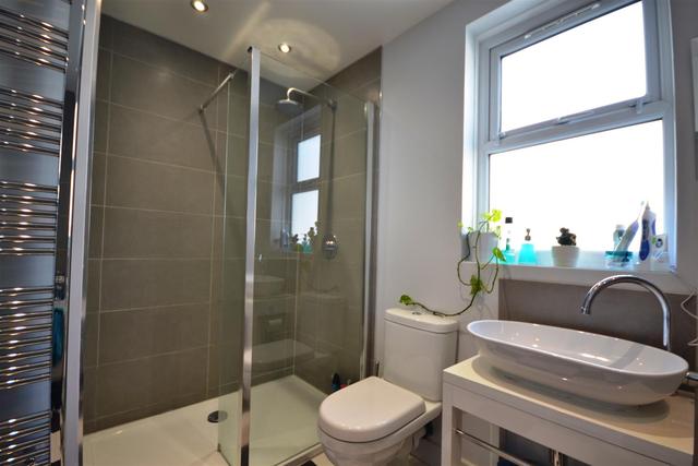  Image of 3 bedroom Property to rent in Seymour Road London N8 at Harringay Ladder, N8 0BG