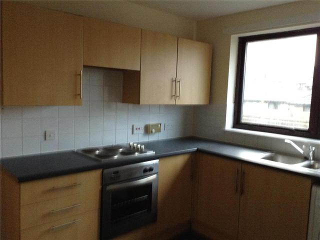 Image of 2 bedroom Flat to rent in Perth Road Dundee DD2 at West End Dundee Dundee, DD2 1AN