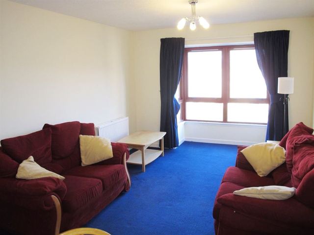  Image of 2 bedroom Flat to rent in Sienna Gardens Edinburgh EH9 at Newington Edinburgh Edinburgh, EH9 1PF