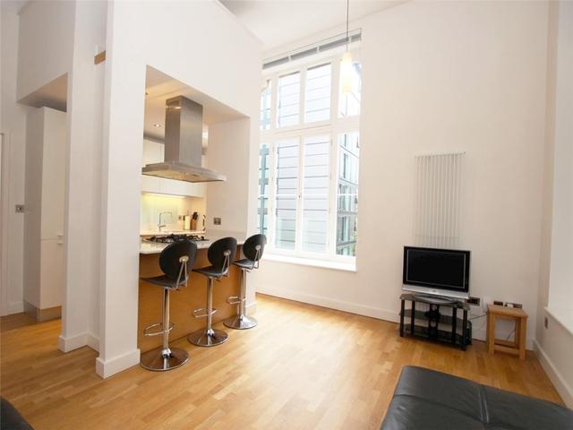  Image of 2 bedroom Flat to rent in Simpson Loan Edinburgh EH3 at City Centre Edinburgh Edinburgh, EH3 9GD