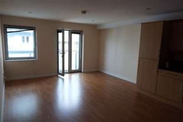  Image of 2 bedroom Flat to rent in Slaney Road Romford RM1 at Romford, RM1 3GN