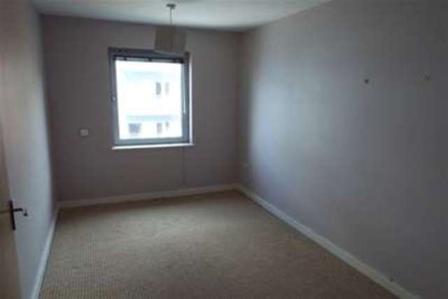  Image of 2 bedroom Flat to rent in Slaney Road Romford RM1 at Romford, RM1 3GN