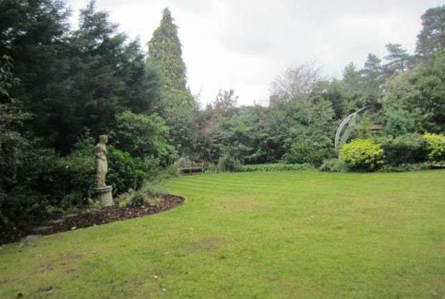  Image of 5 bedroom Detached house to rent in St. Marys Road Ascot SL5 at St Marys Road  South Ascot, SL5 9AX