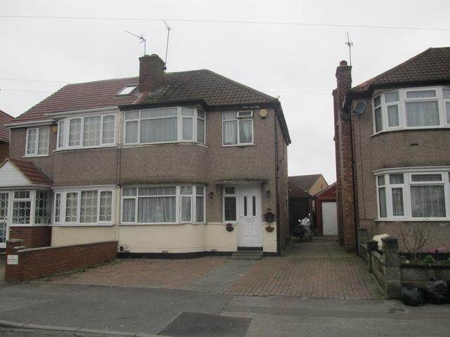  Image of 3 bedroom Semi-Detached house for sale in Roseville Road Hayes UB3 at Hayes Middlesex Hayes, UB3 4QX