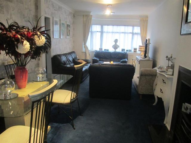  Image of 3 bedroom Semi-Detached house for sale in Roseville Road Hayes UB3 at Hayes Middlesex Hayes, UB3 4QX
